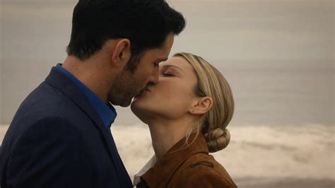 lucifer and chloe first kiss